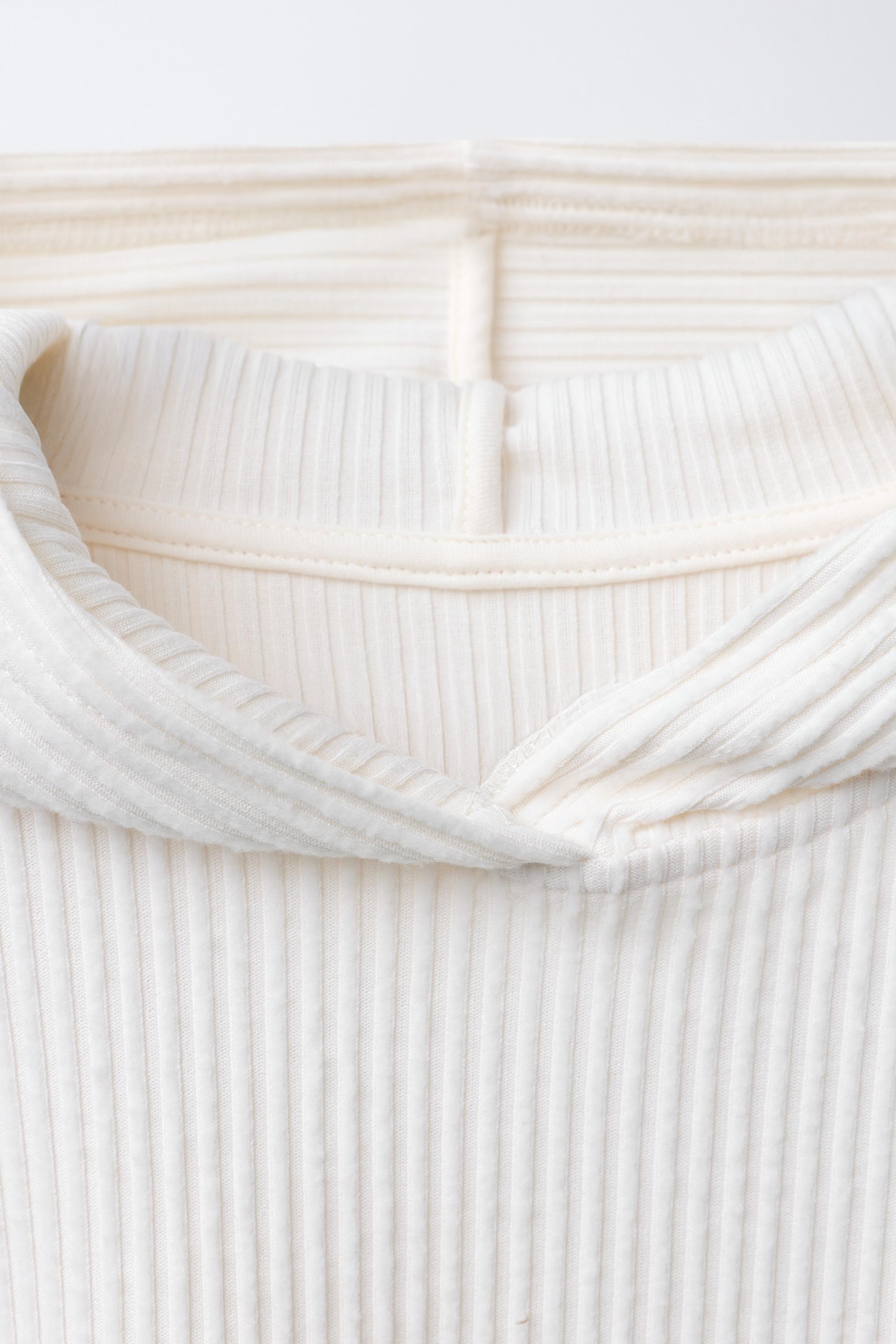 SOFT TOUCH RIBBED HOODIE